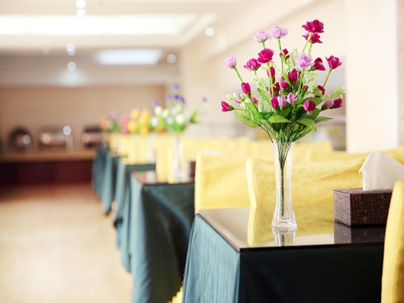 Greentree Alliance Jiangxi Nanchang Honggutan Middle Fenghuang Avenue Hotel Екстериор снимка