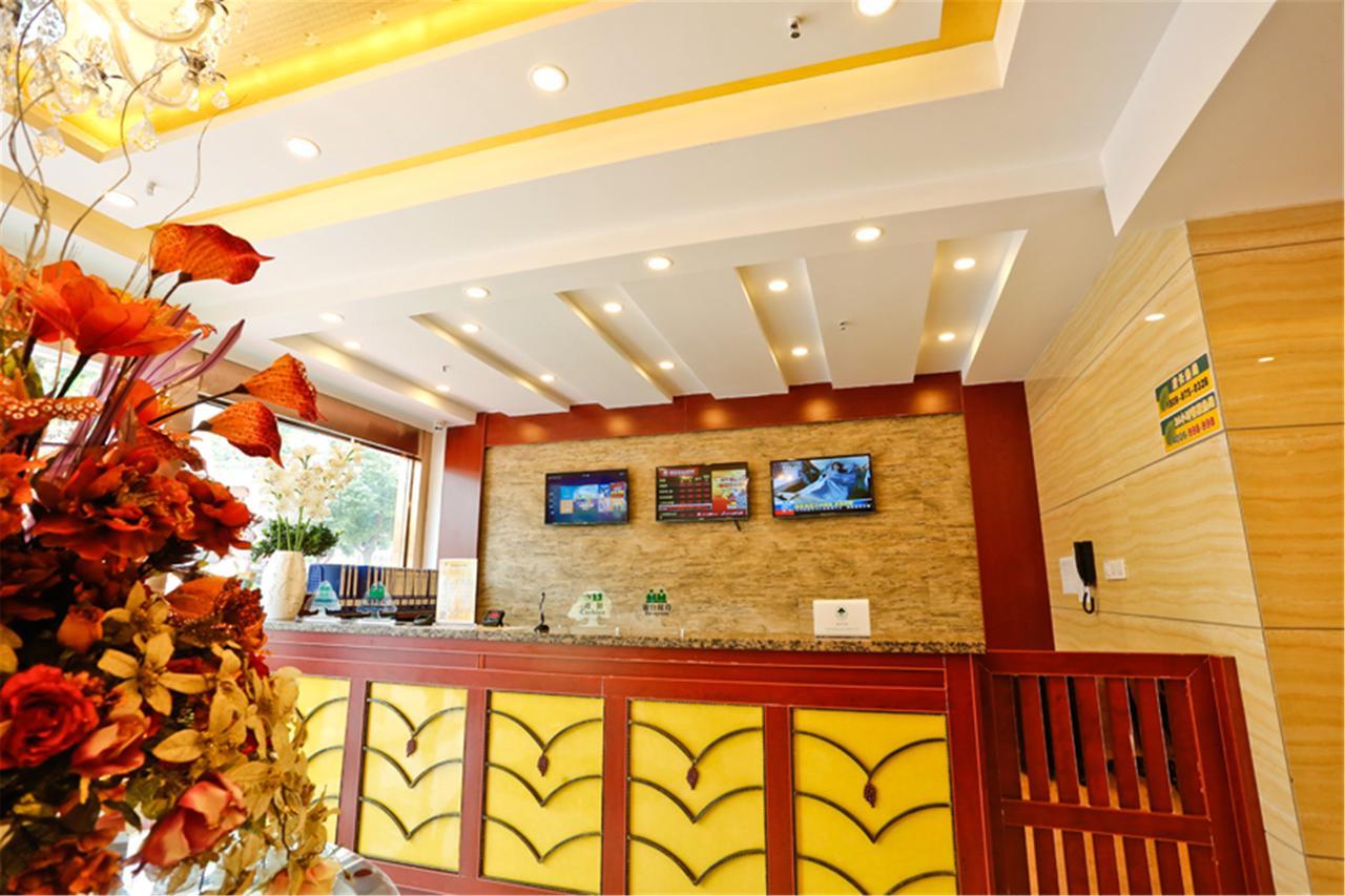 Greentree Alliance Jiangxi Nanchang Honggutan Middle Fenghuang Avenue Hotel Екстериор снимка